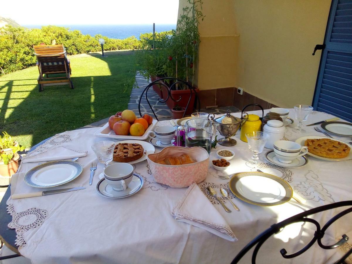 B&B Calata Di Soli Miniera dellʼArgentiera Екстериор снимка